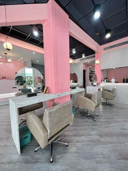 髮 Stage Salon 瀋陽旗艦店