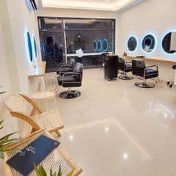 吾限日所 Welimit Hair salon
