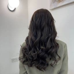ROOT Hair Salon (西門町)