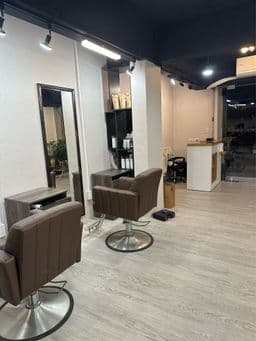 Sui Hair