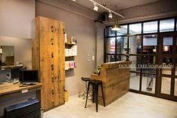 Double Tree Hair Salon