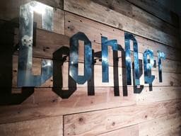 CORNER Hair Design 轉角髮型設計