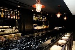 Red Circle HAIR SALON & BAR