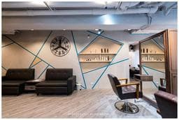 Unique hair salon