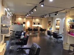 J&M Hair Salon貳店