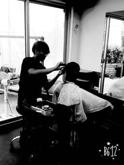 岡 hair