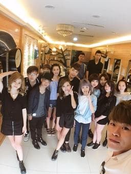 Taurus Hair Salon - 星座造型沙龍五甲店