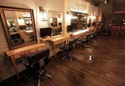8度 Hair Salon