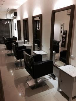 Le Cadeau hair salon