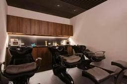 GOAL SALON