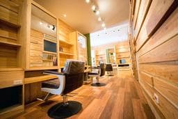 V-Space髮藝沙龍 竹北成功店