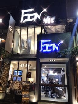 FIN HAIR SALON一館