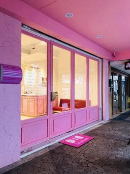 D&D Salon