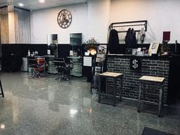 FIX HOUSE 美髮工作室