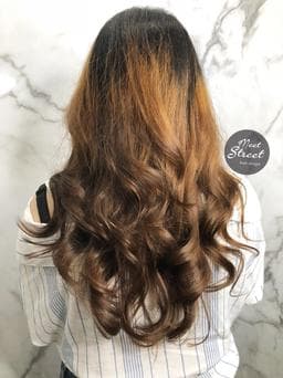 Meet Street Salon