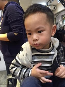 一凡髮藝