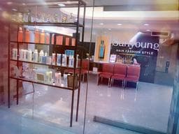 尚洋髮藝（館前店）