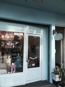 Angel hair salon