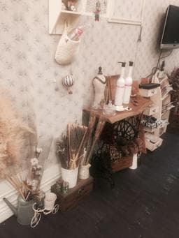 Angel hair salon