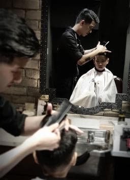 Best Man BarBer Shop 好男人理容院