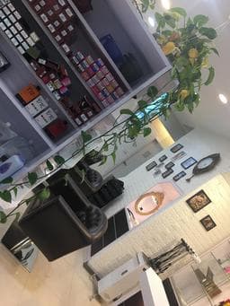 MB Hair魔珼髮型概念旗艦館永福店