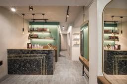 Relux hair salon