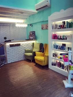 A.QualityHair Salon