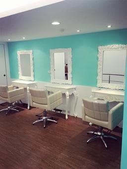A.QualityHair Salon