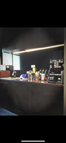 IT salon