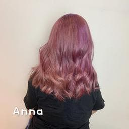 Anna 髮型設計師