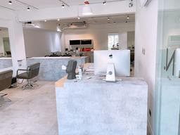 Love Salon 2 店
