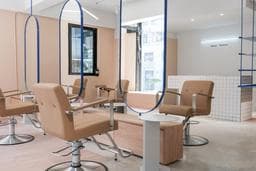 Deux Forces hair studio