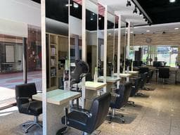 En theos hair昂朵斯髮藝-行道店