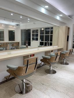 August Hair Salon