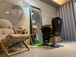 Double E hair studio