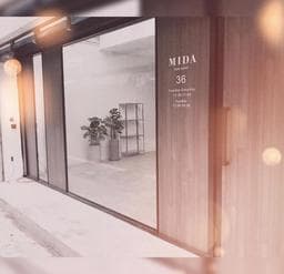 MIDA hair