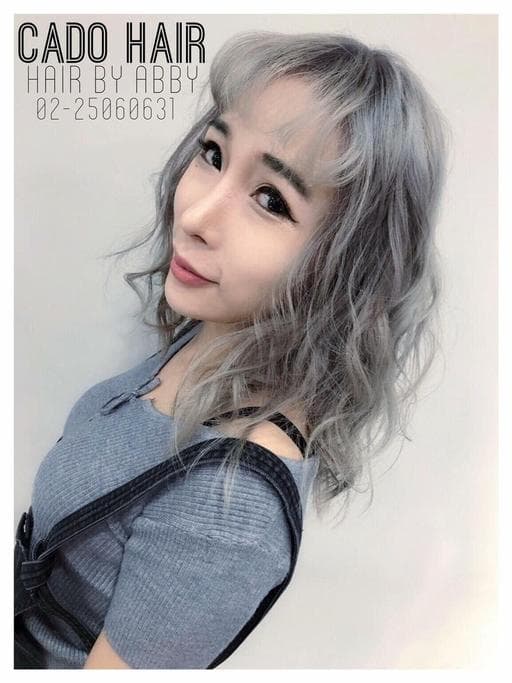 灰色系、女生長髮、台北剪髮