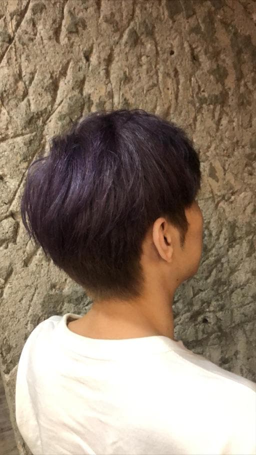 男生短髮、男生染髮、丁香紫色