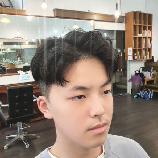 男生韓系紋理燙、型男必備、韓男髮型